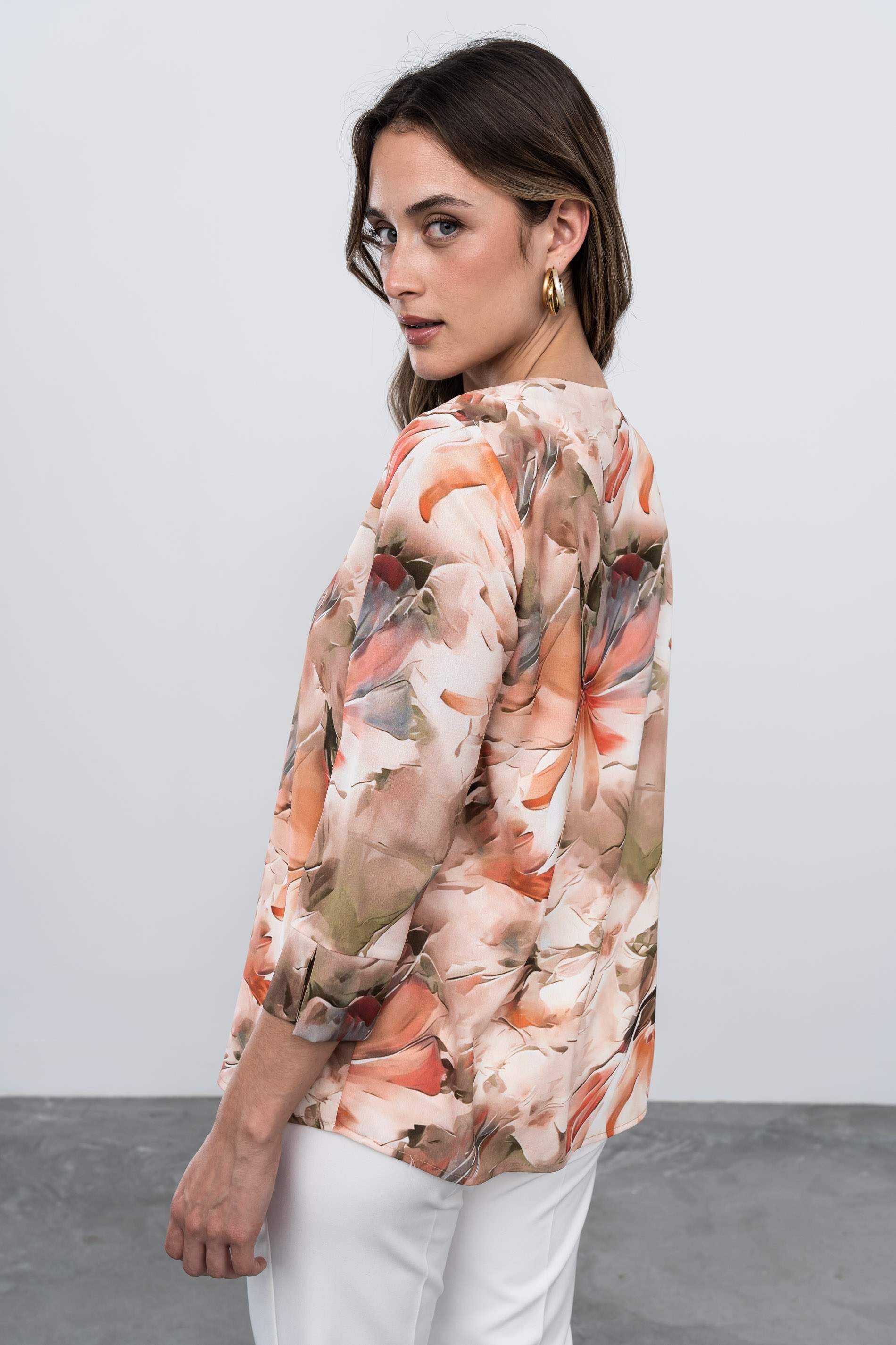 BLUSA FLORAL - Imagen 6