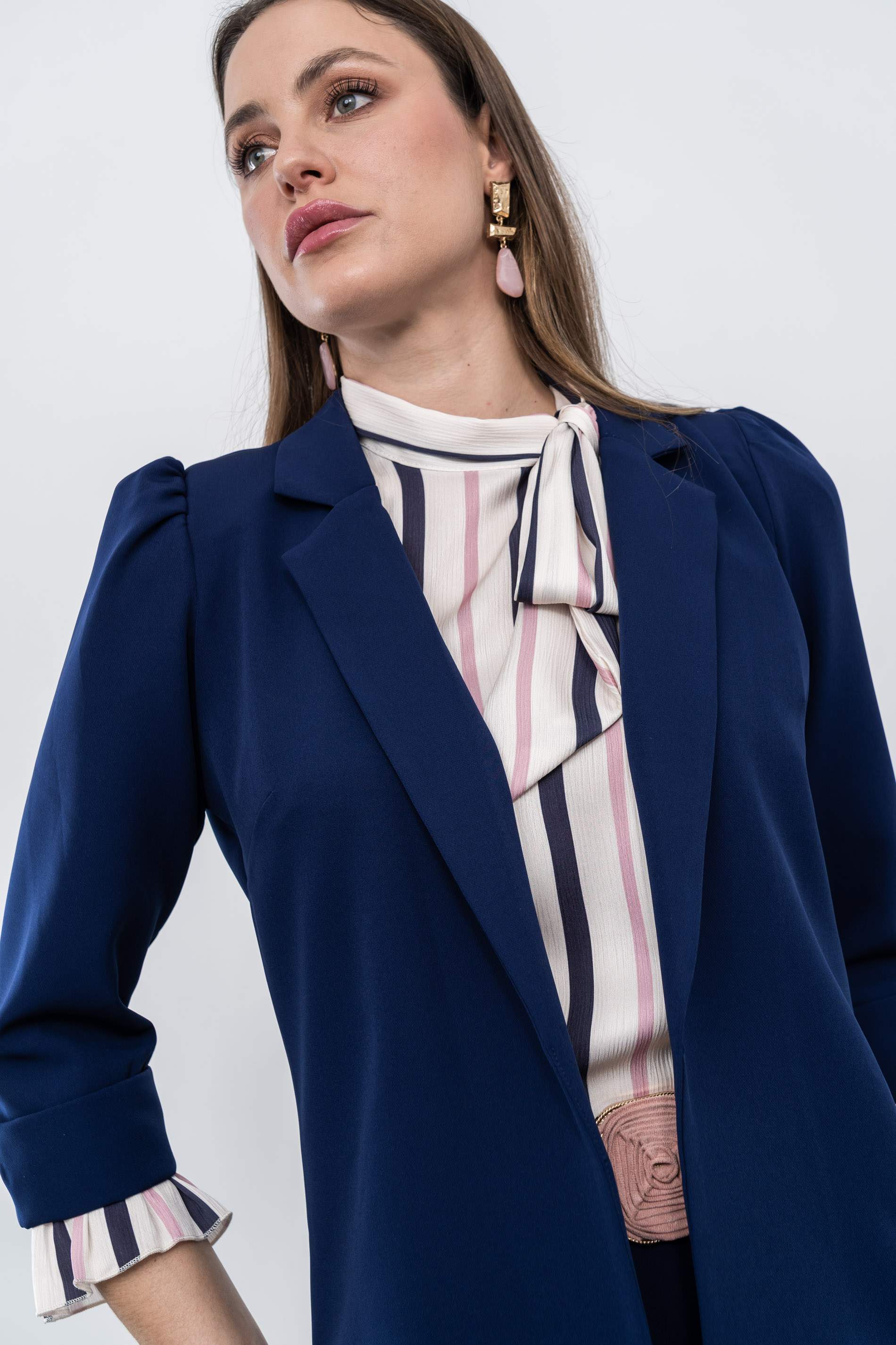 CHAQUETA MANGA VUELTA MARINO - Imagen 5