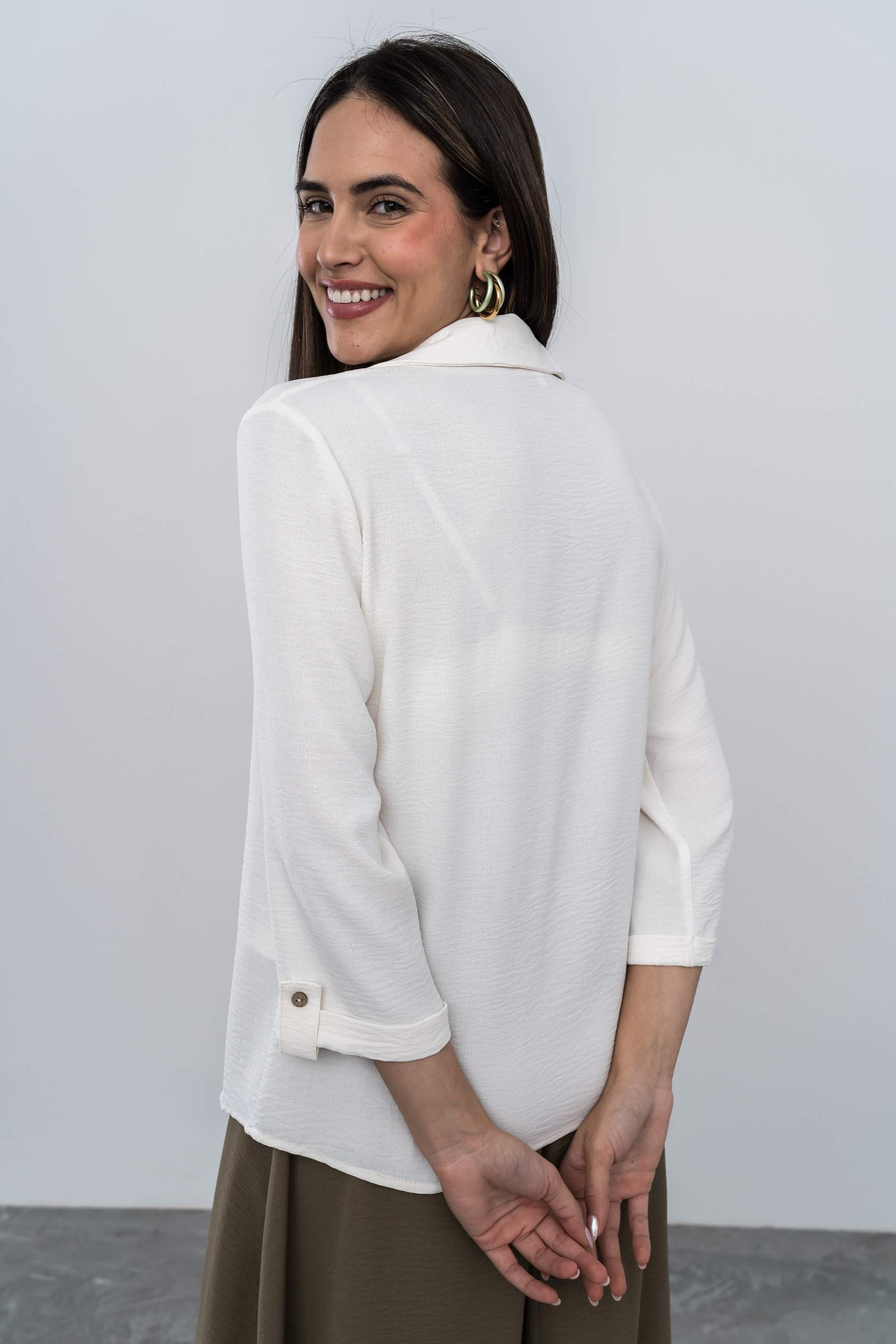 BLUSA CAMISERA BOTONES MARFIL - Imagen 8