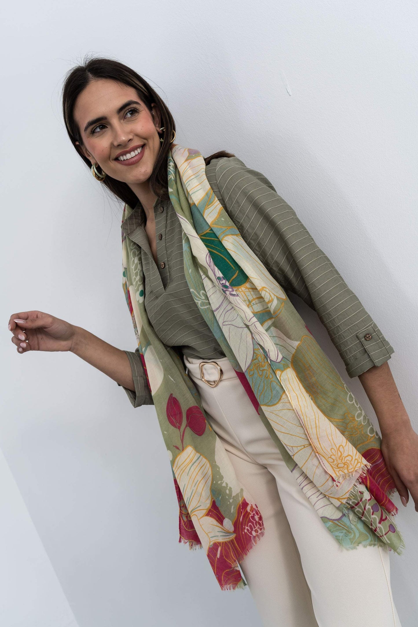 BLUSA CAMISERA TEJIDO RUSTICO KAKI - Imagen 3