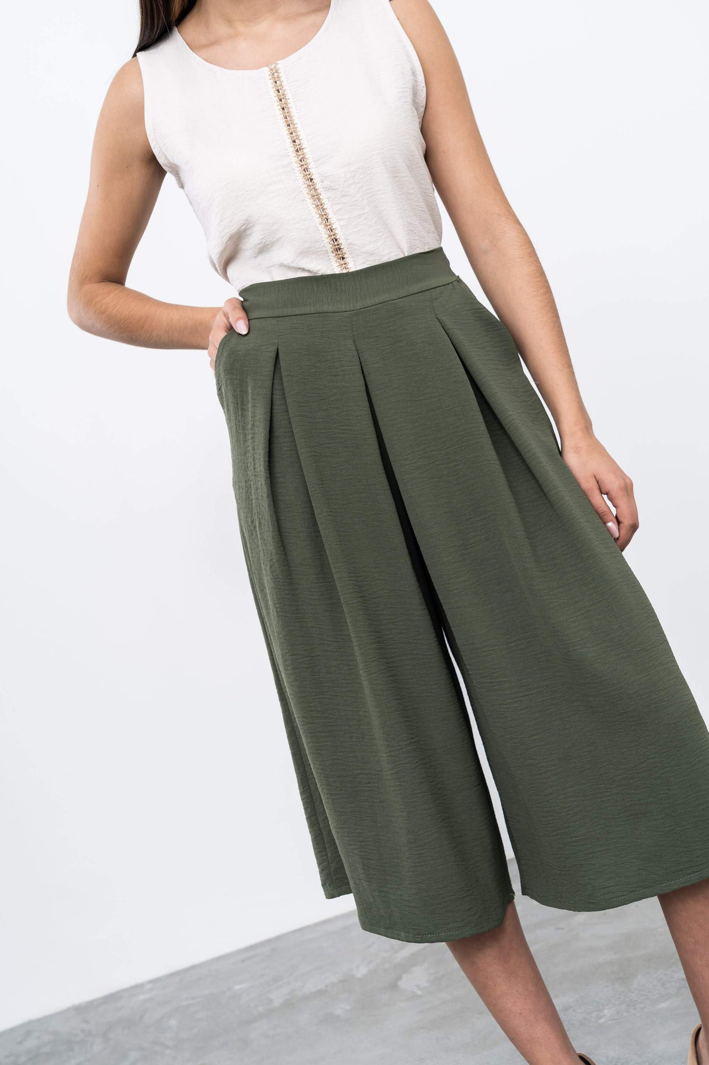 FALDA PANTALON TABLAS KAKI - Imagen 3