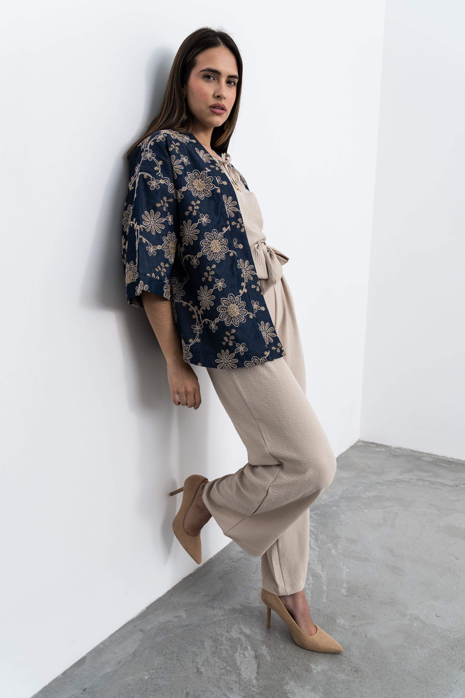 KIMONO DENIM BORDADO - Imagen 5