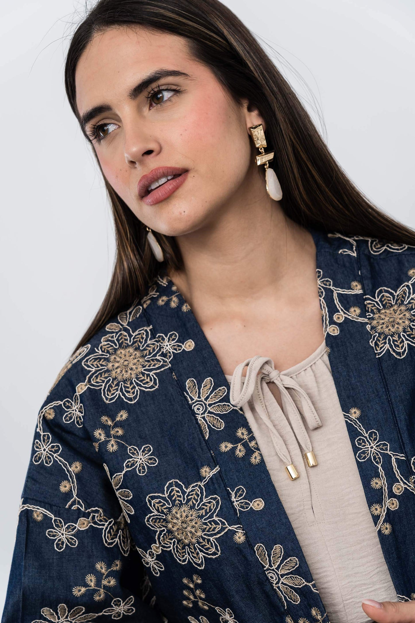KIMONO DENIM BORDADO - Imagen 6