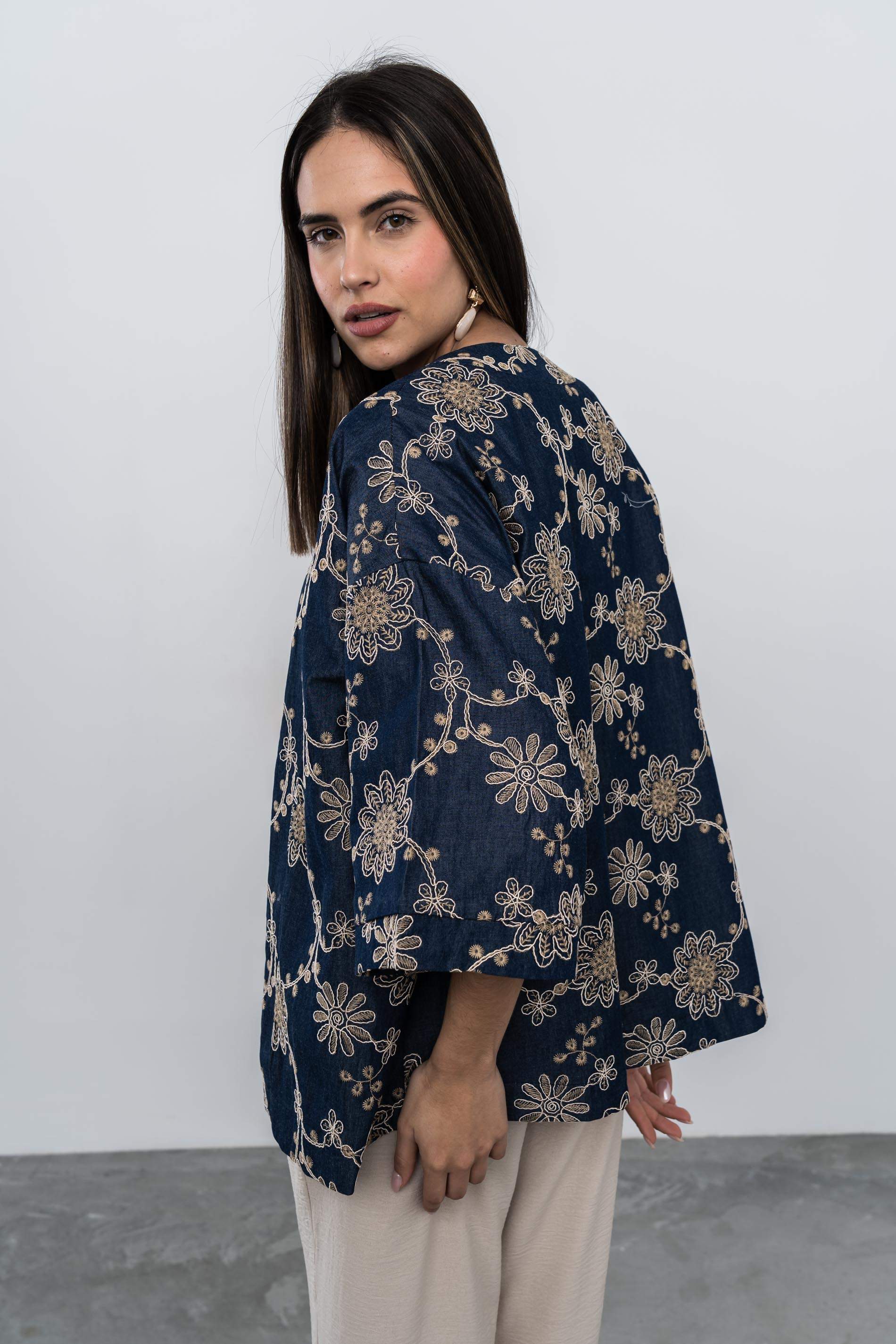 KIMONO DENIM BORDADO - Imagen 8