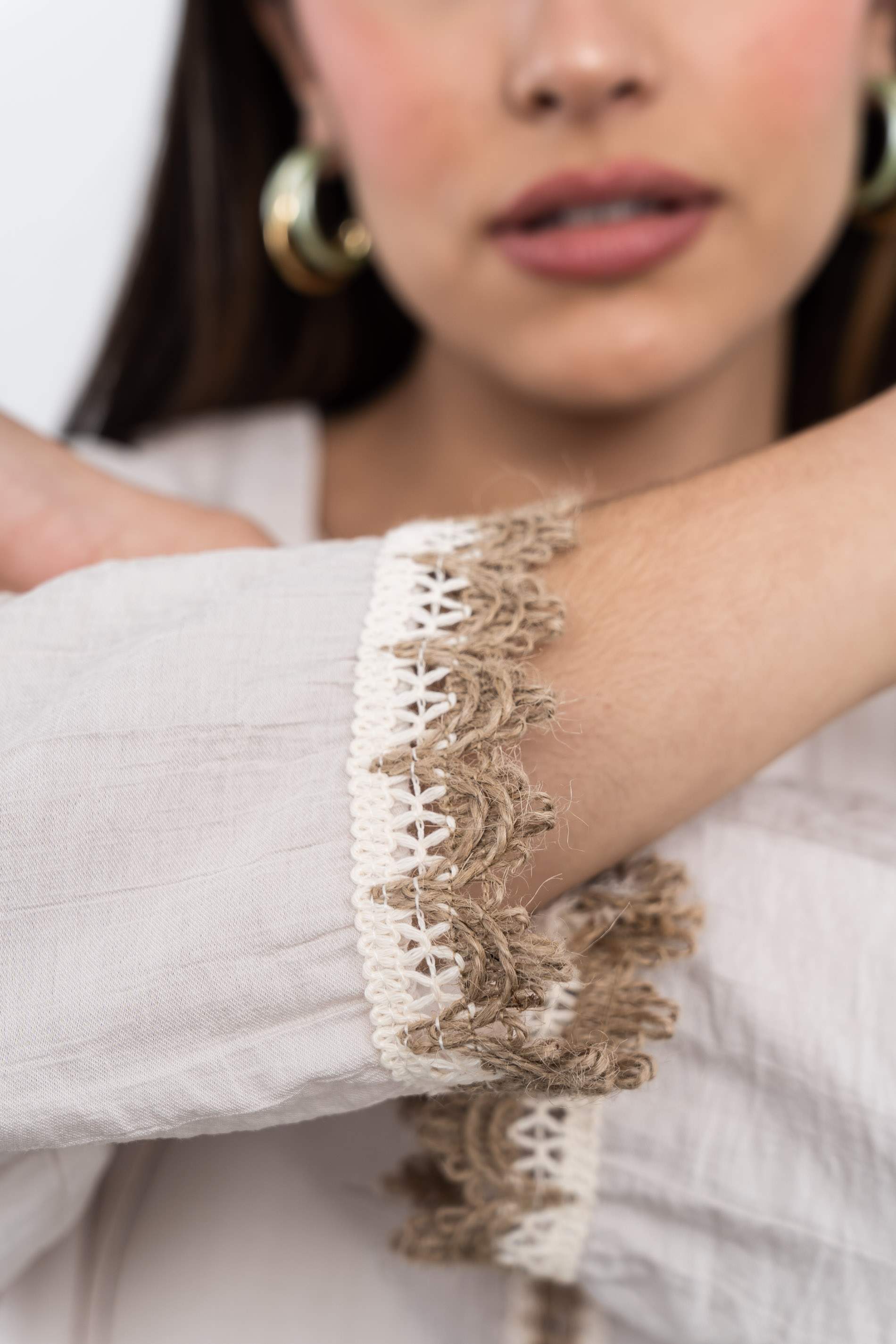 KIMONO DETALLE CUERDA BEIGE - Imagen 3