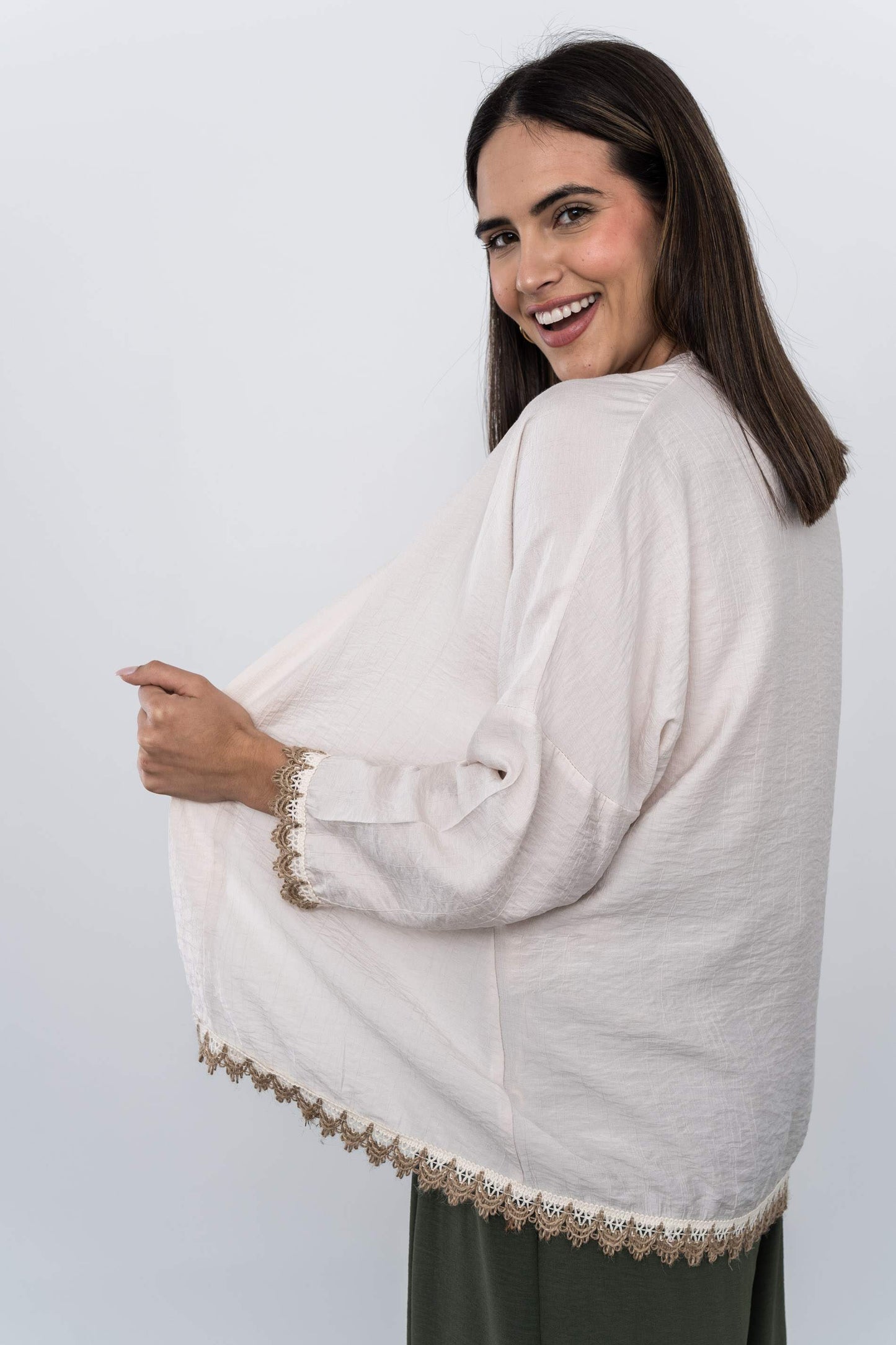 KIMONO DETALLE CUERDA BEIGE - Imagen 8