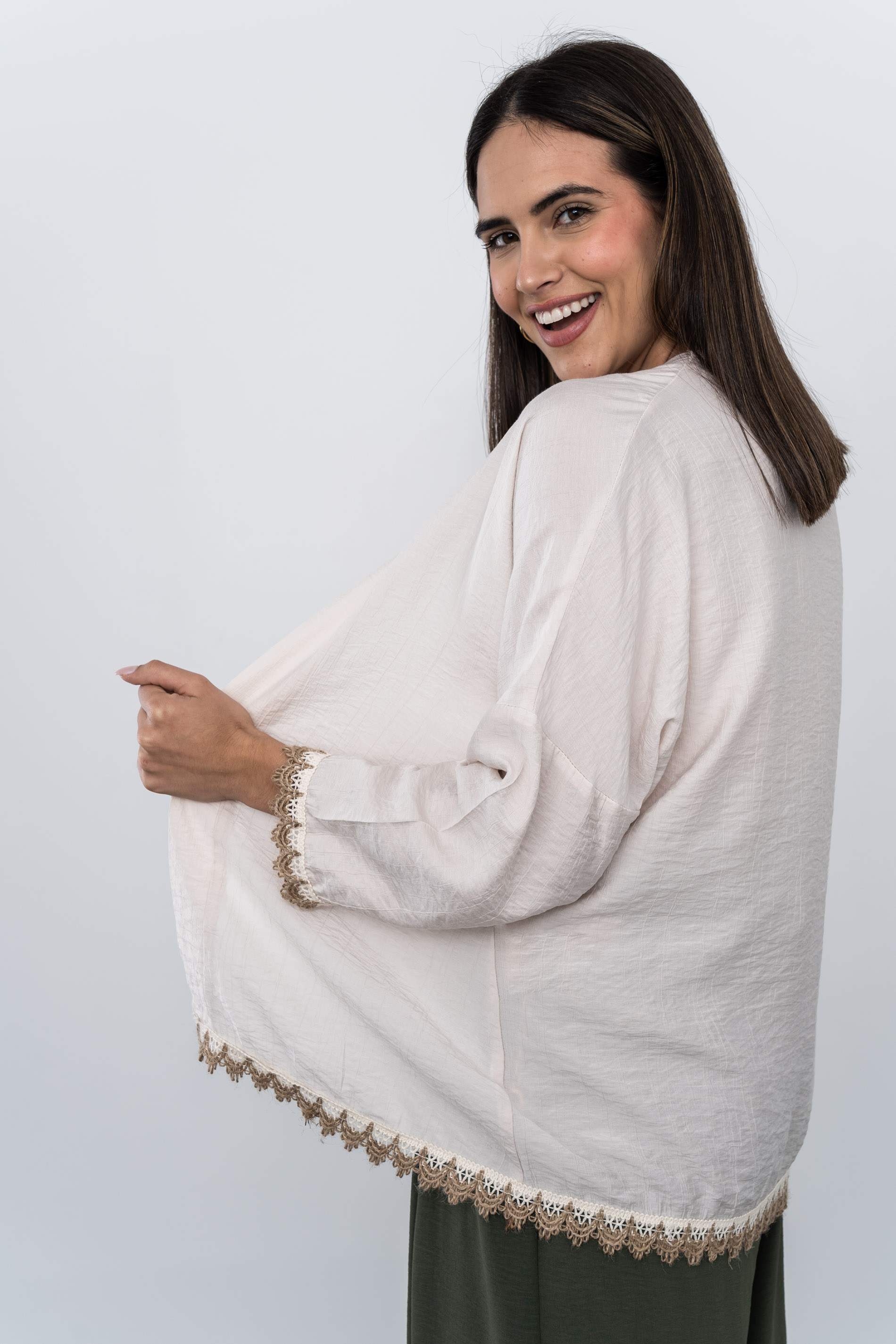 KIMONO DETALLE CUERDA BEIGE - Imagen 8