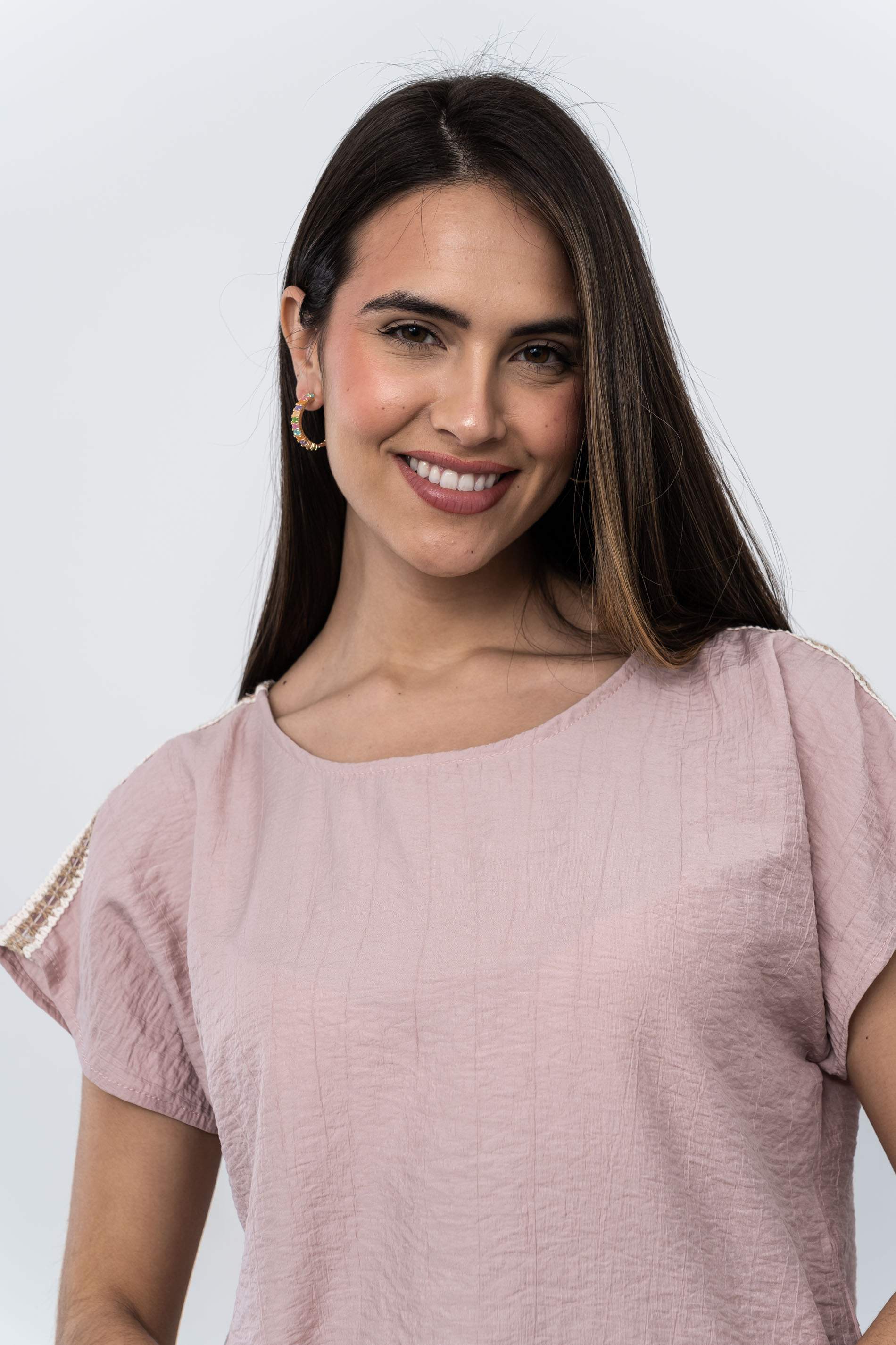 BLUSA DETALLE CUERDA NUDE - Imagen 2