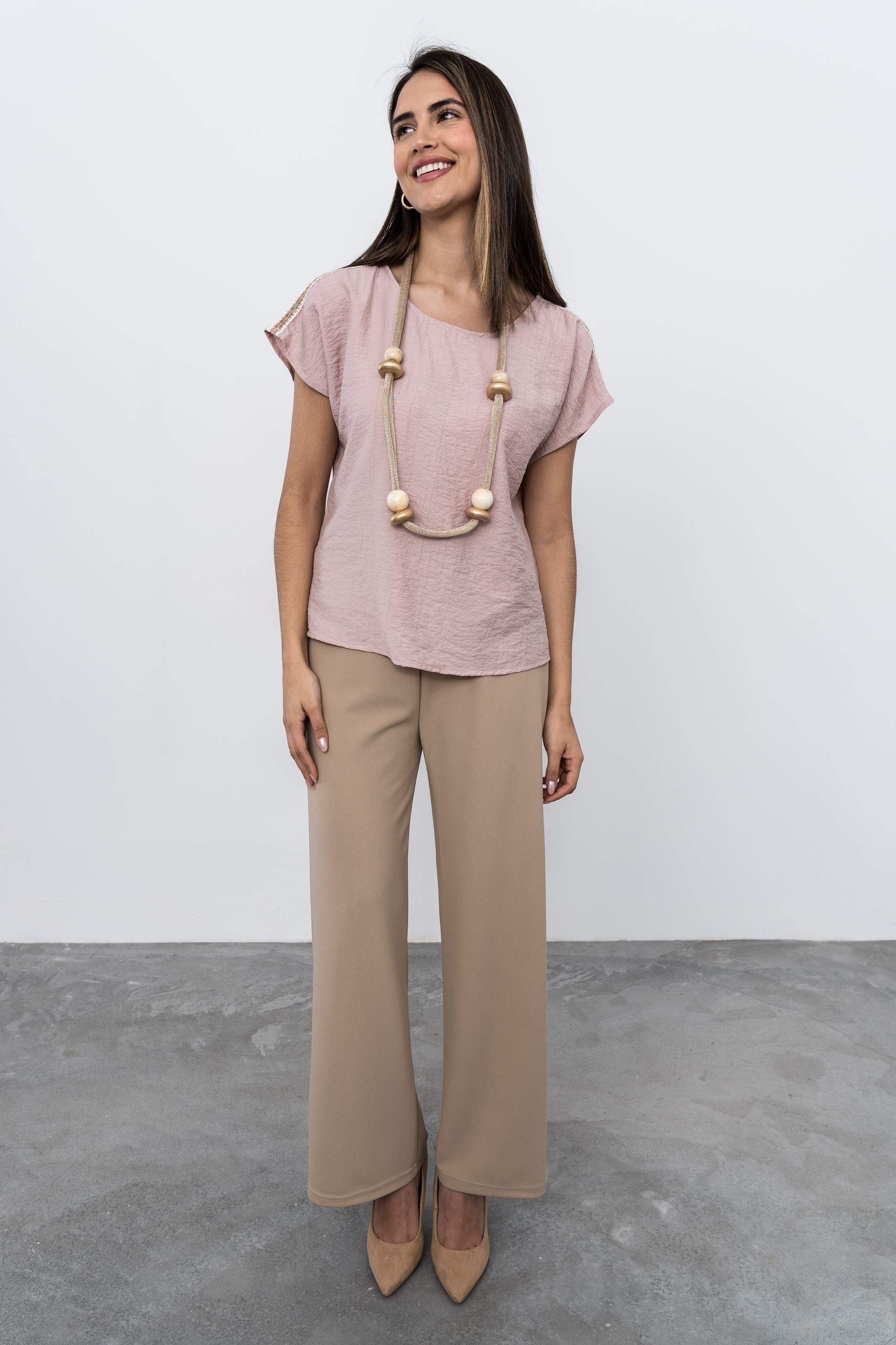 BLUSA DETALLE CUERDA NUDE - Imagen 3