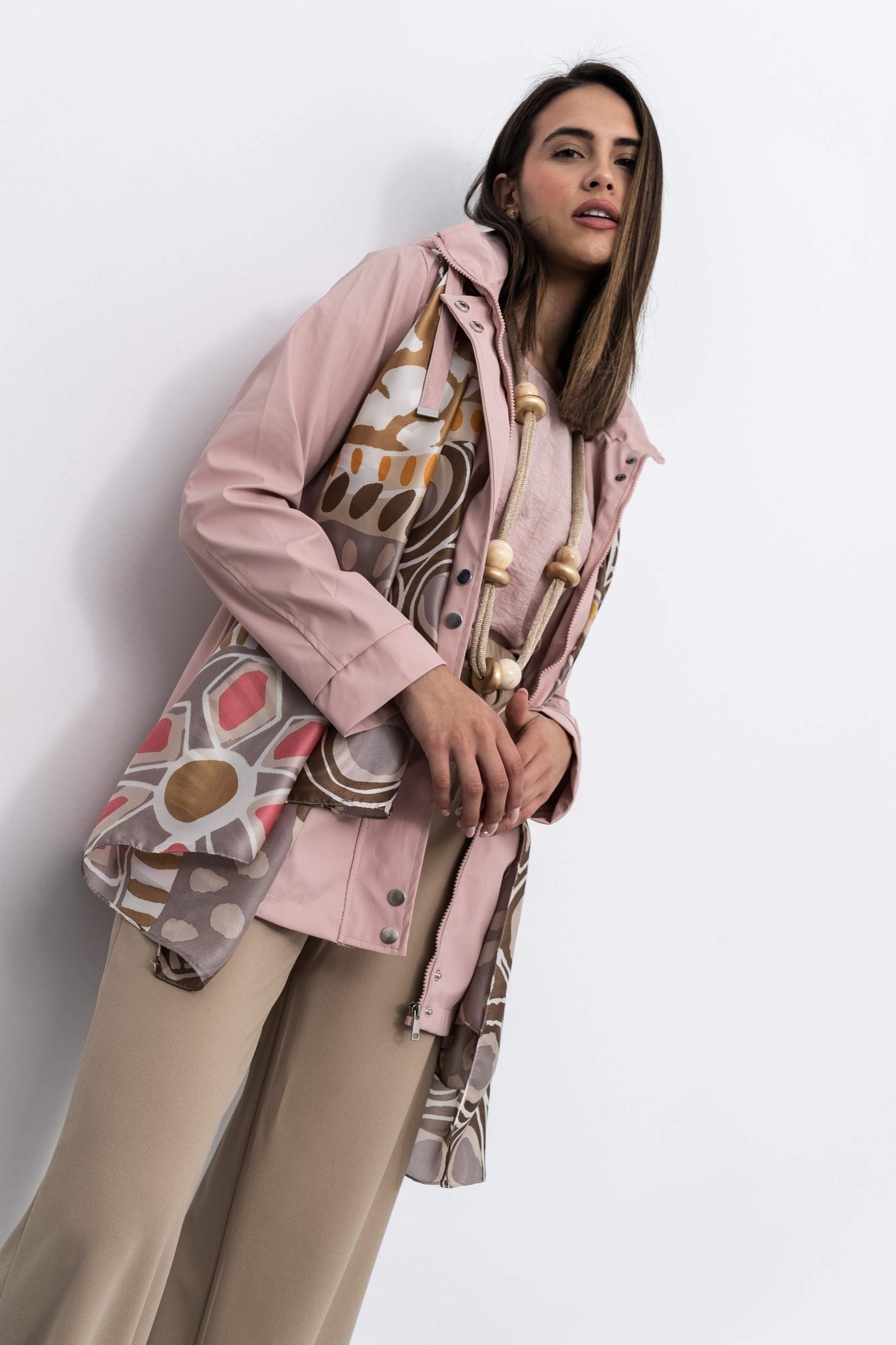 BLUSA DETALLE CUERDA NUDE - Imagen 6