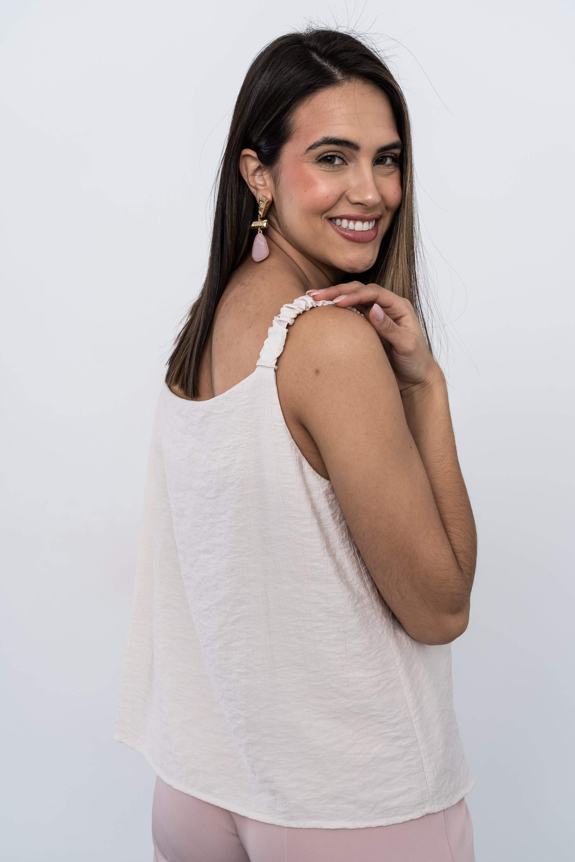 TOP TIRANTE FRUNCIDO BEIGE - Imagen 8