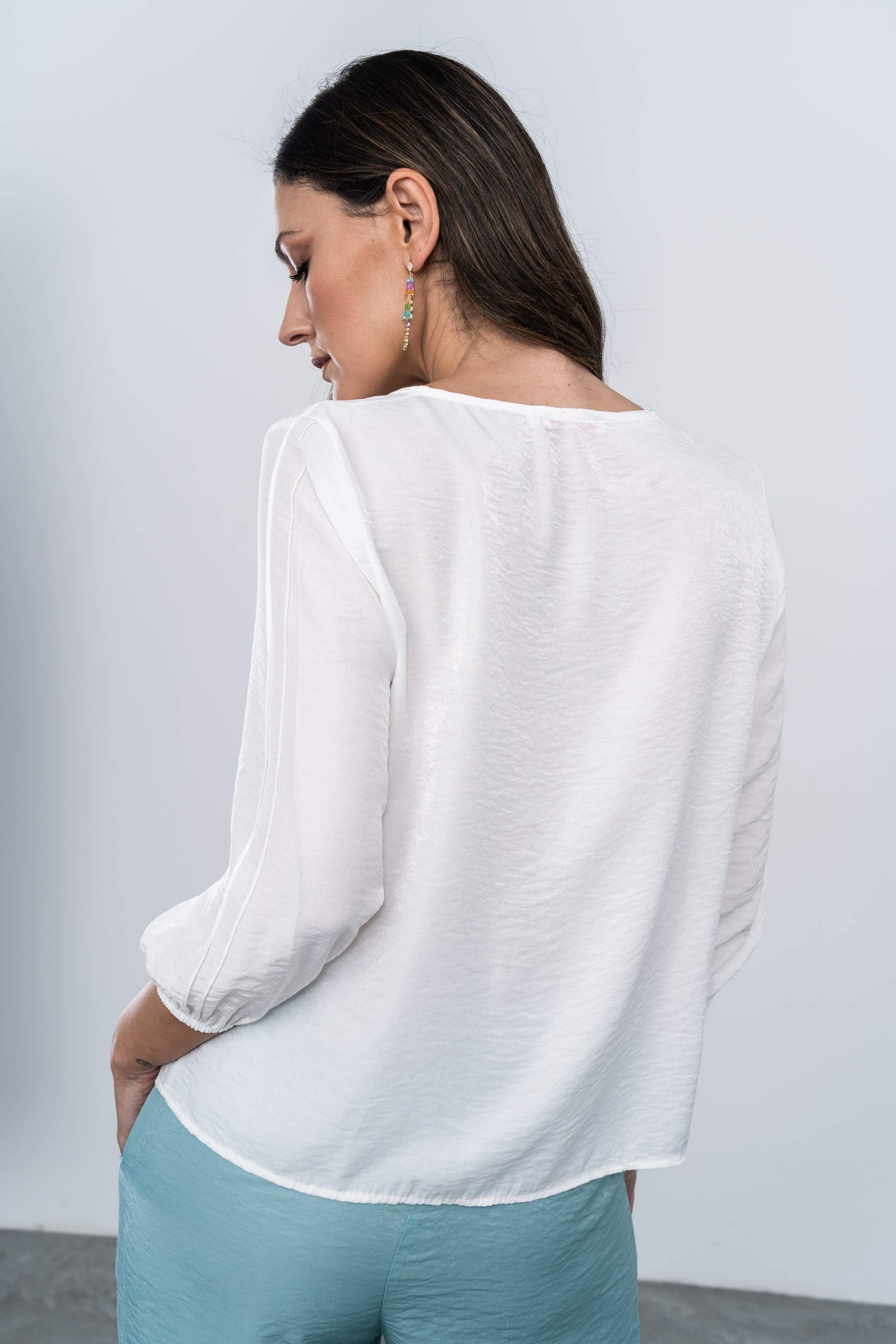 BLUSA NERVIO DECORATIVO CRUDO - Imagen 4
