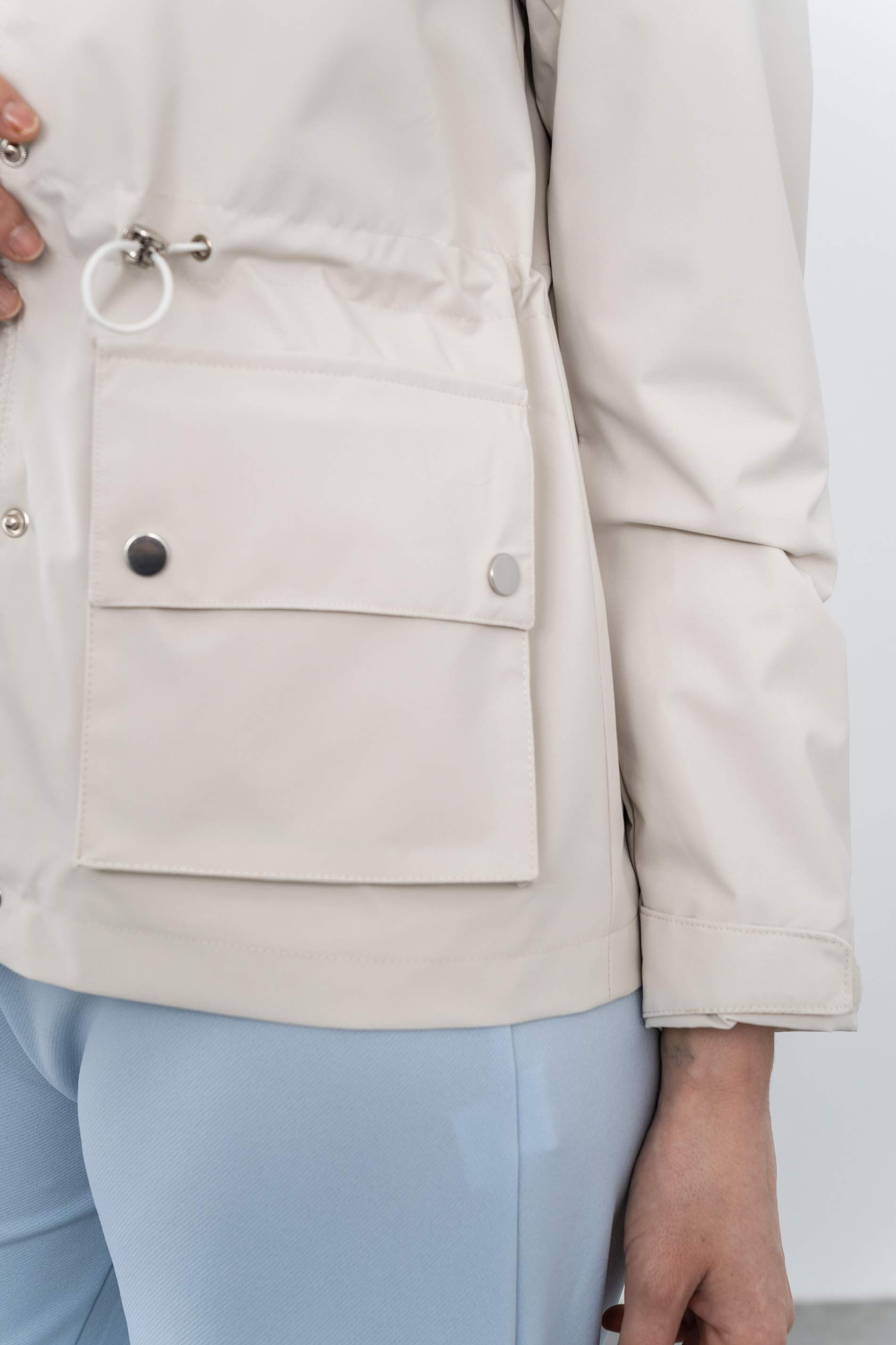 CORTAVIENTOS BOLSILLOS BEIGE - Imagen 6