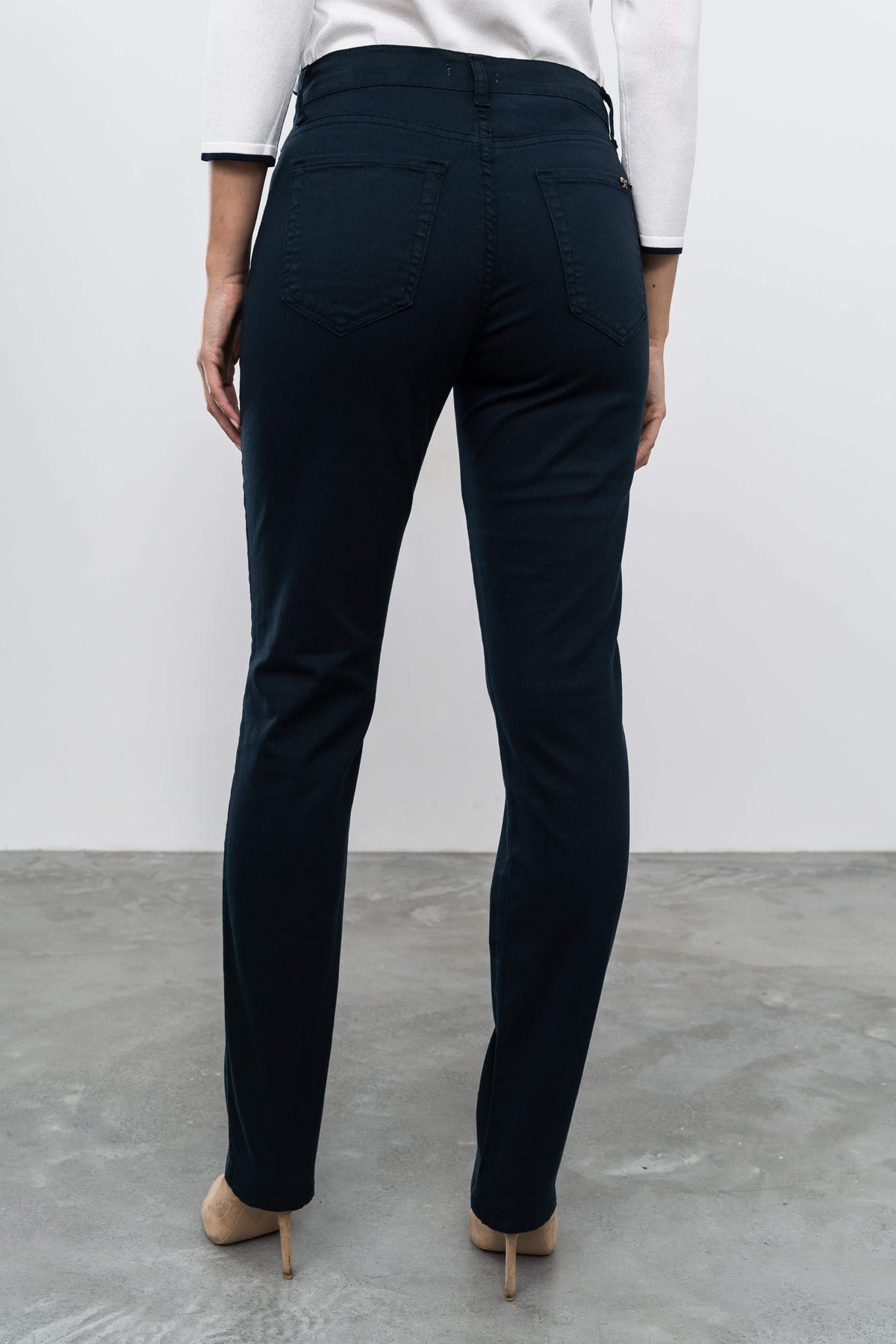 PANTALÓN 5 BOLSILLOS MARINO
