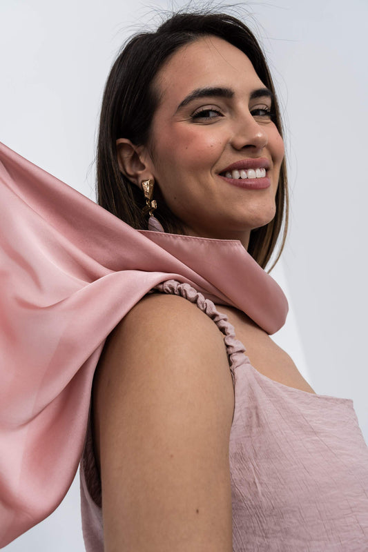 PANUELO EFECTO SEDA ROSA