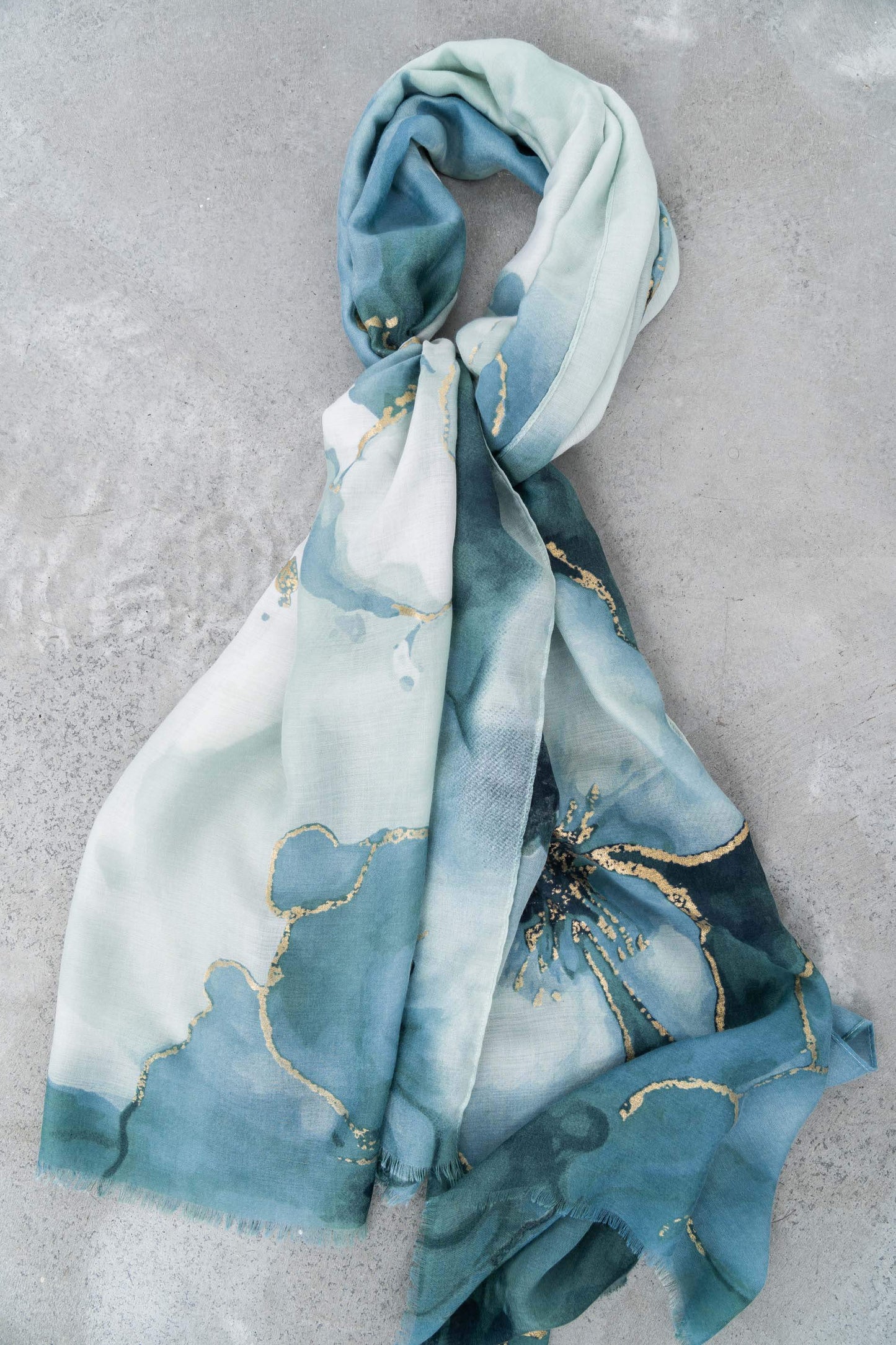 FOULARD FLOR DETALLE ORO VERDE - Imagen 3