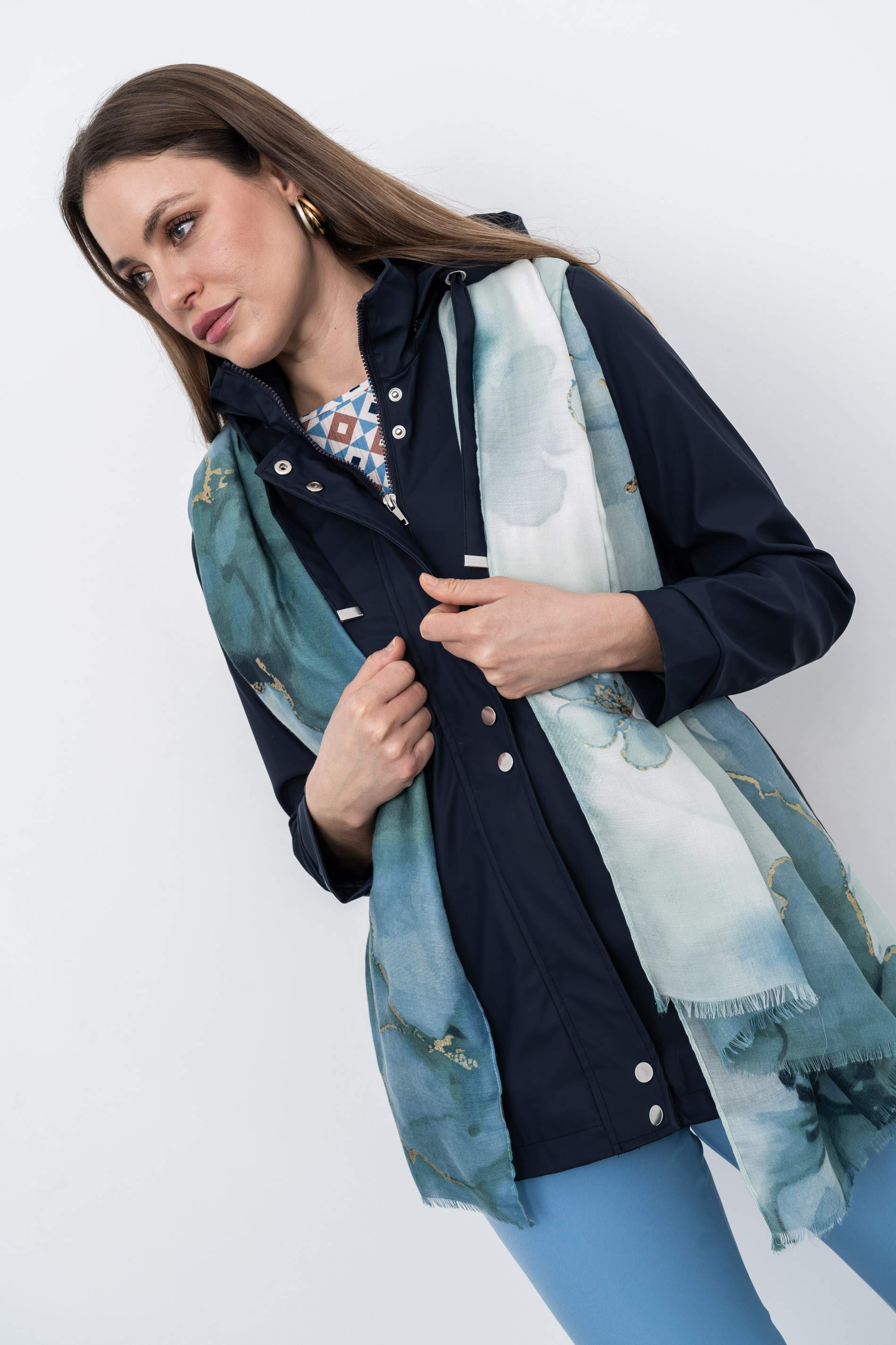 FOULARD FLOR DETALLE ORO VERDE - Imagen 5