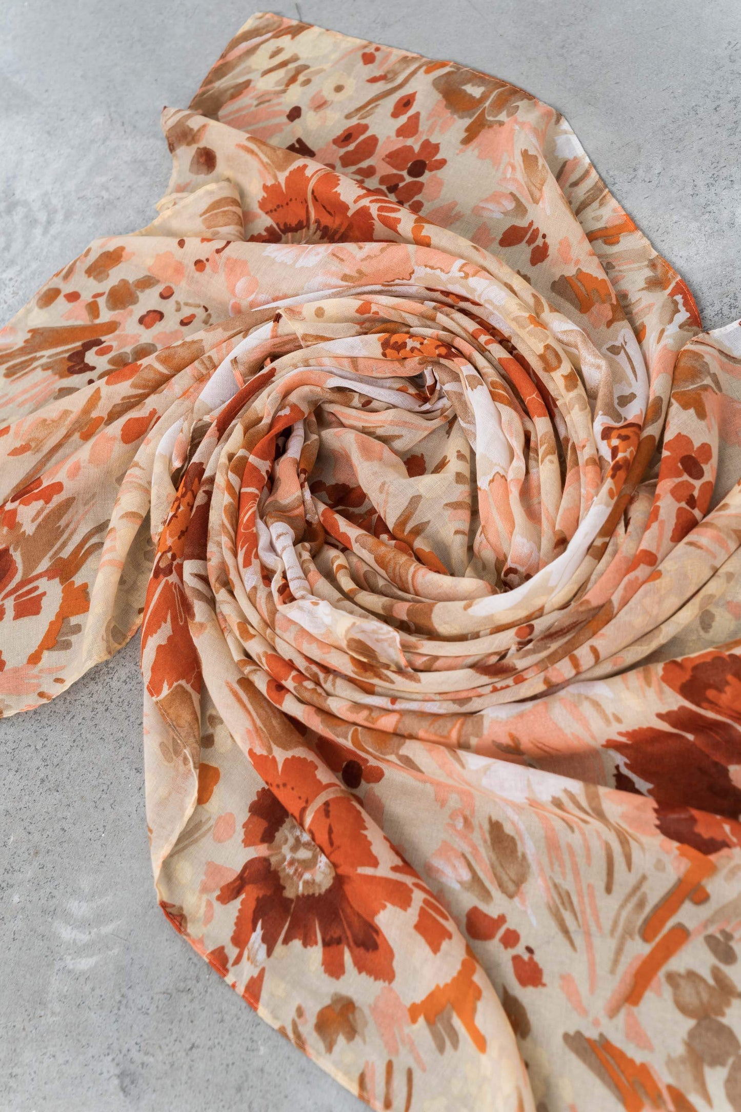 FOULARD FLOR TRAZOS - Imagen 4