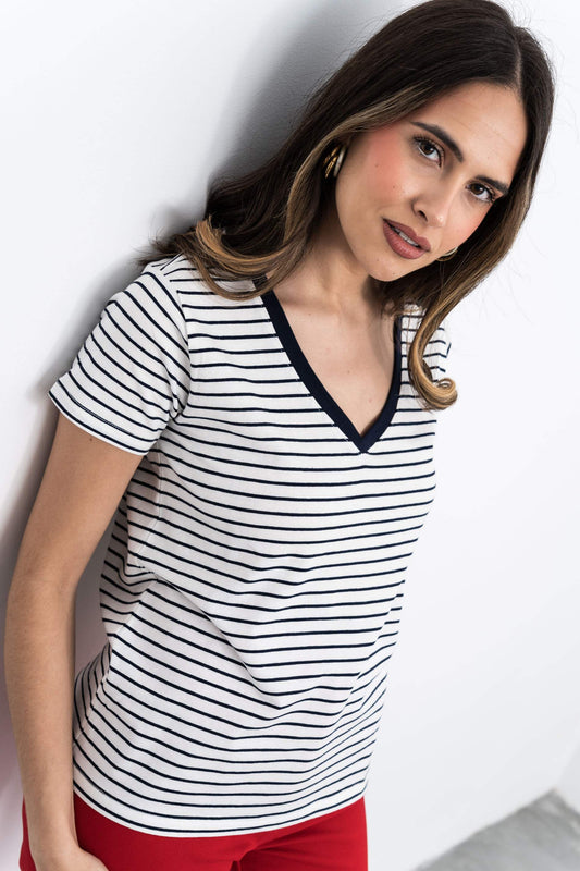 CAMISETA CUELLO PICO RAYAS