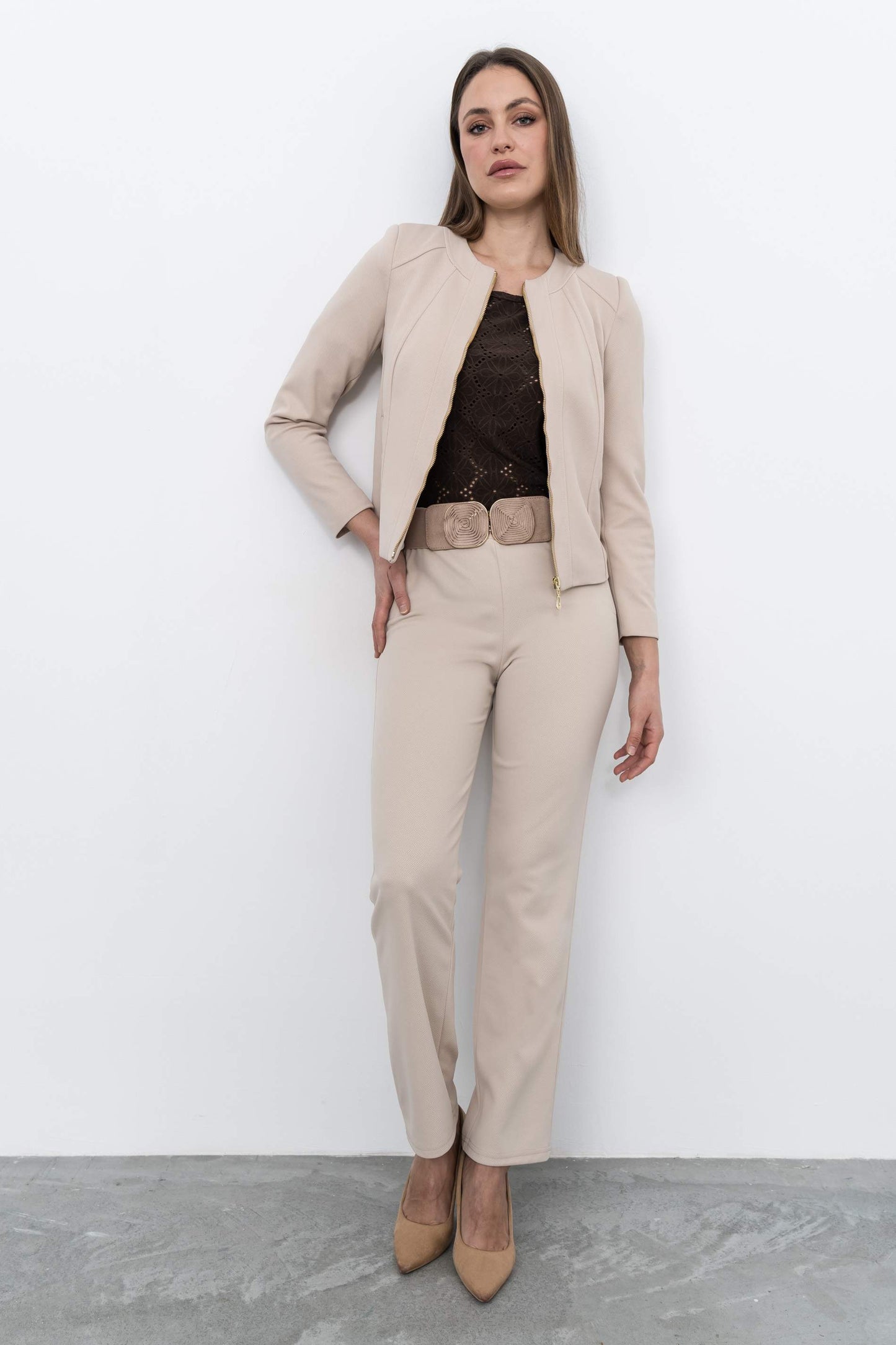 CHAQUETA CORTE CREMALLERA BEIGE - Imagen 4