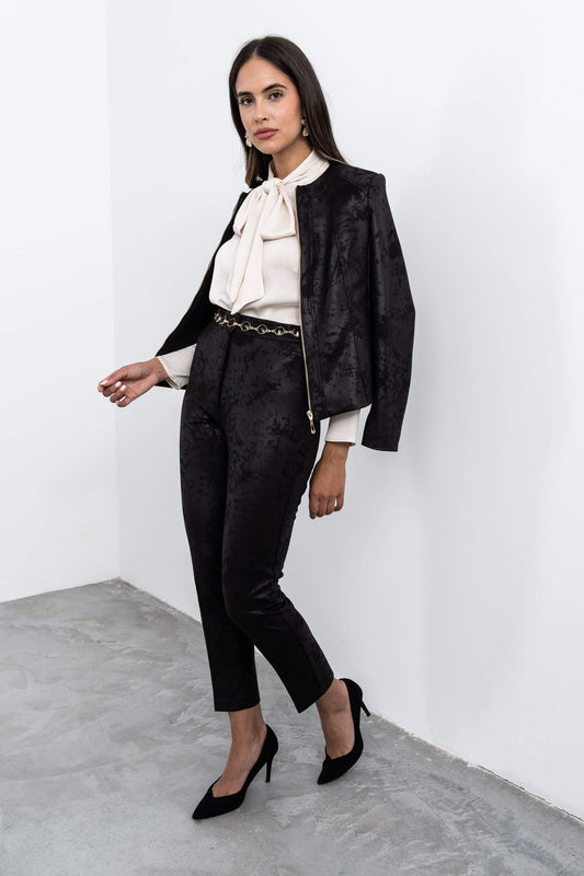 PANTALON EFECTO PIEL