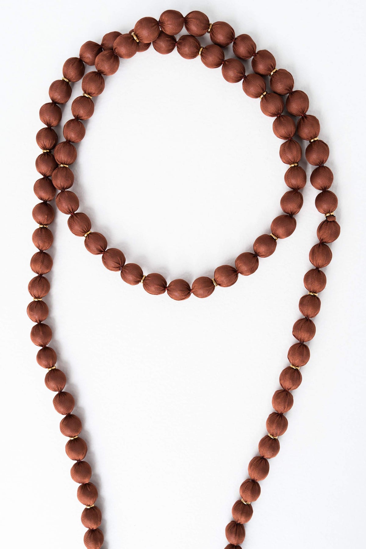 COLLAR BOLITAS TEJIDO
