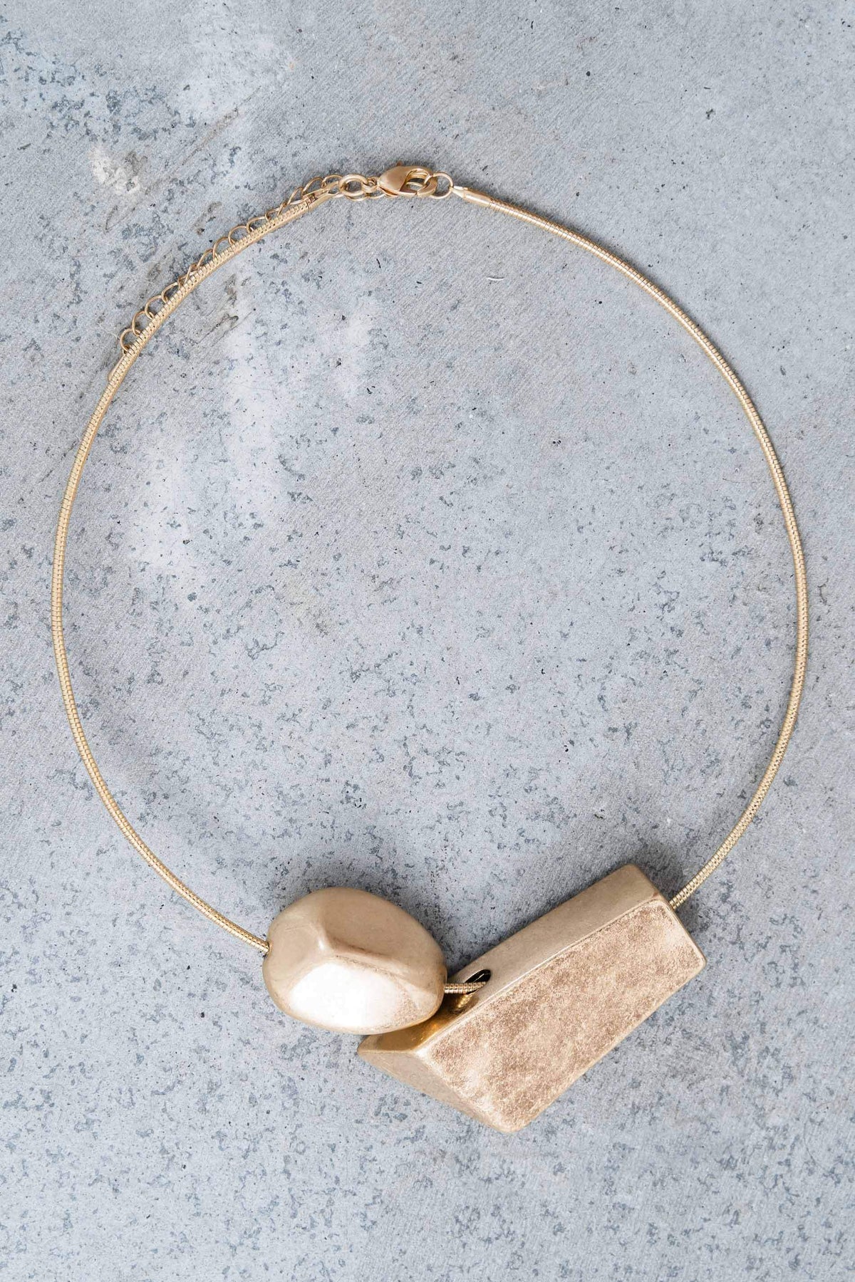 CHOKER FORMAS DORADO