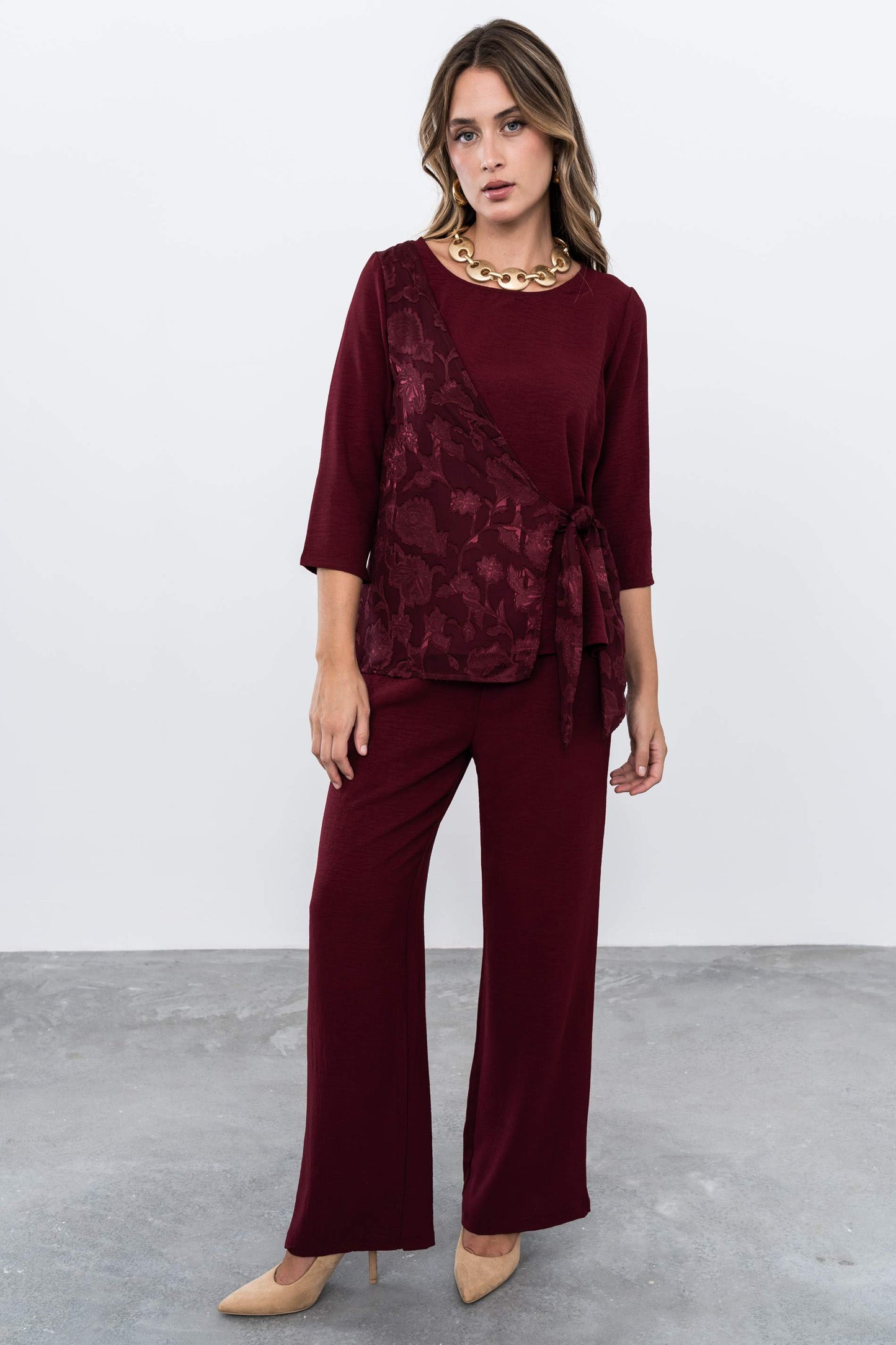PANTALON HOLGADO RECTO BURDEOS