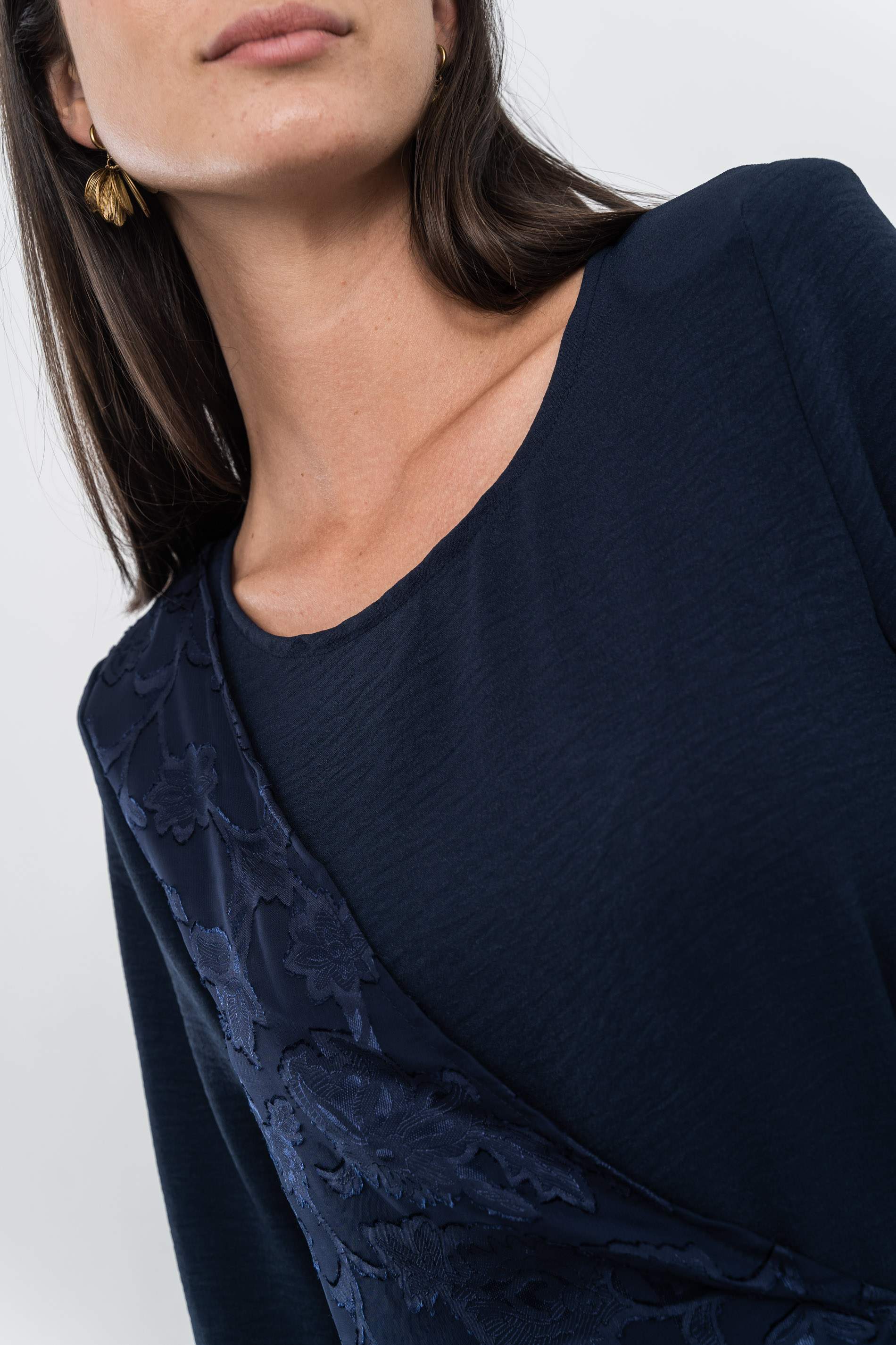VESTIDO SOBRECAPA JACQUARD MARINO - Imagen 3