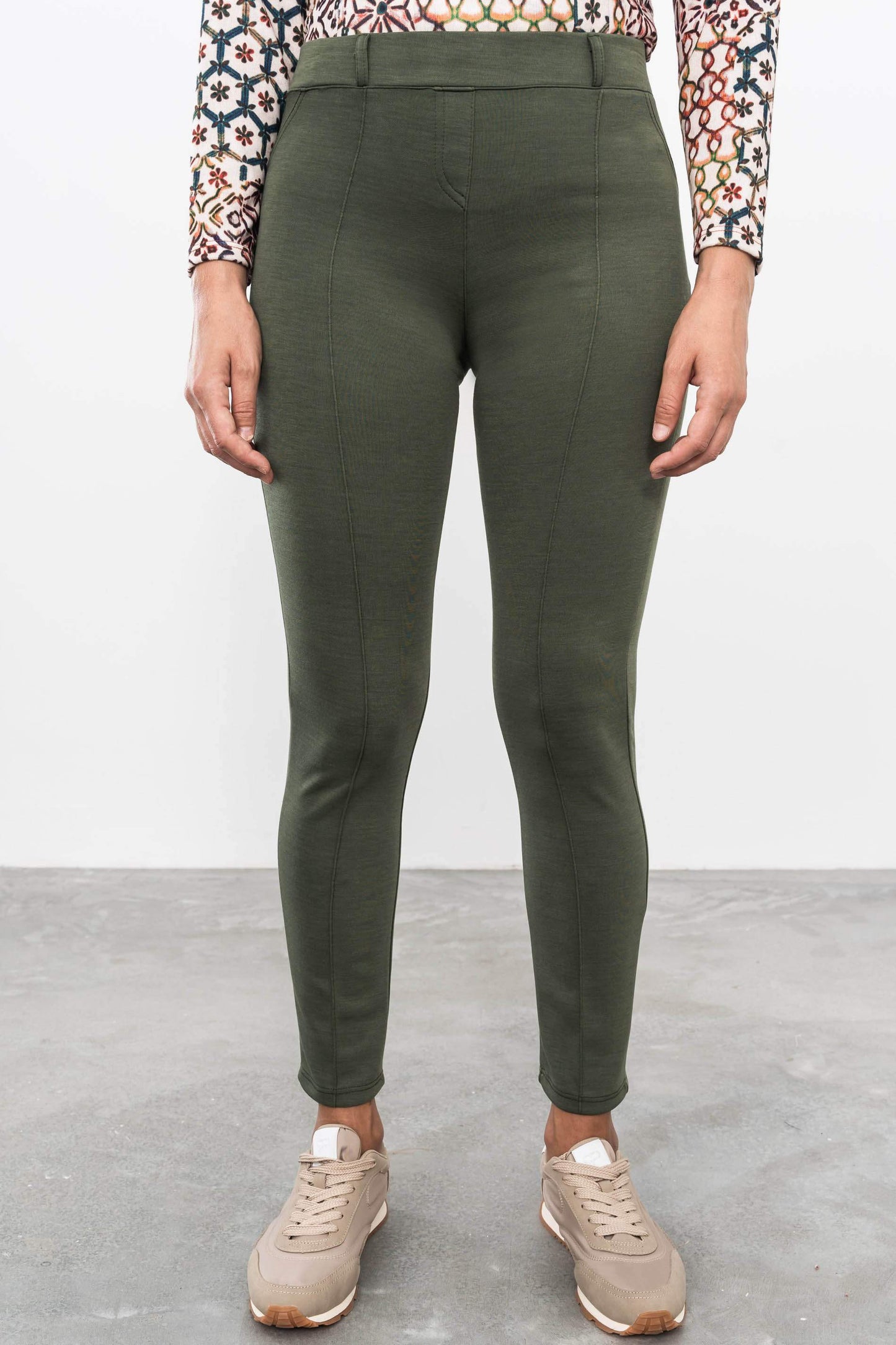 LEGGING NERVIO KAKI - Imagen 2