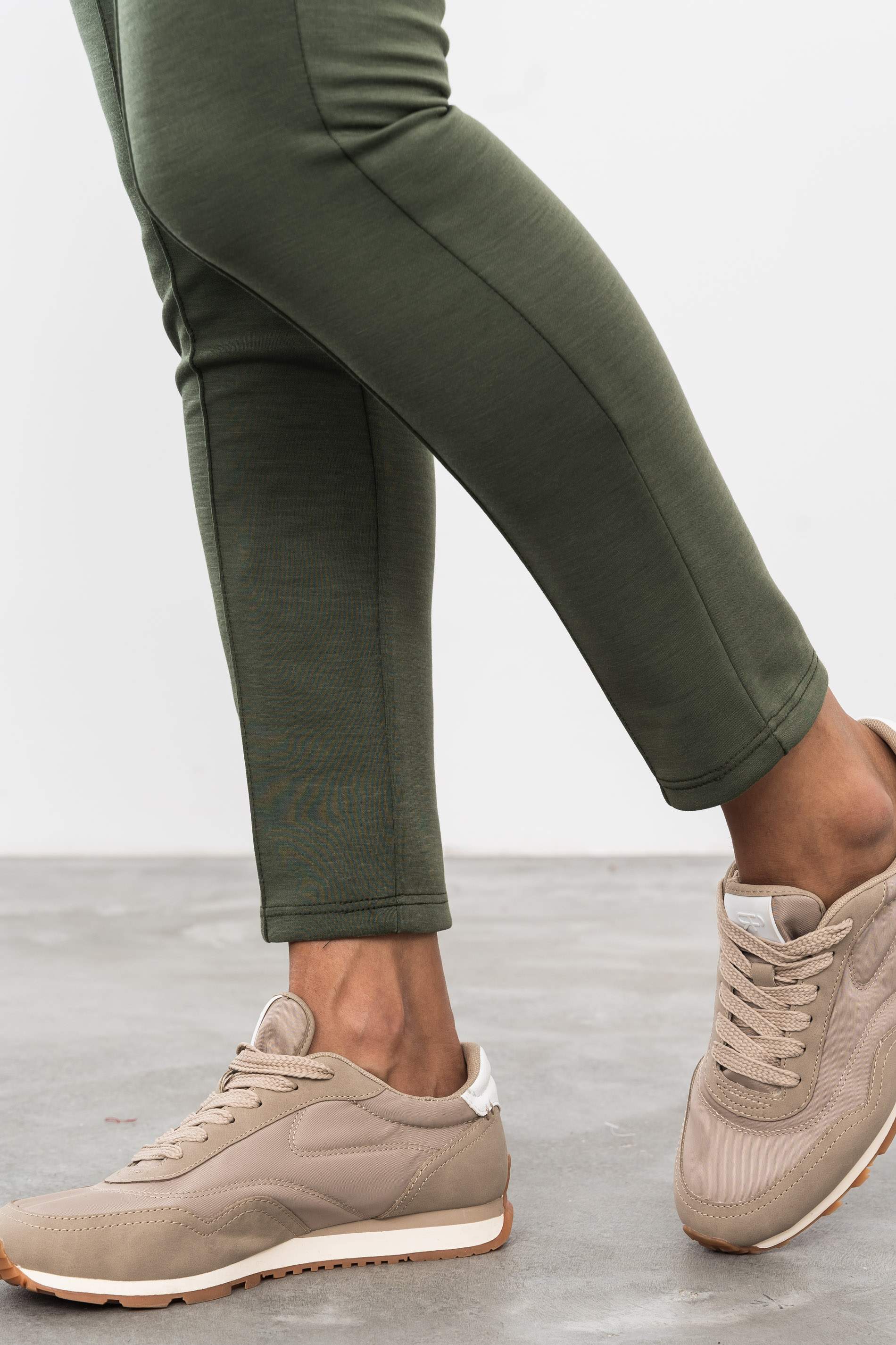 LEGGING NERVIO KAKI - Imagen 5