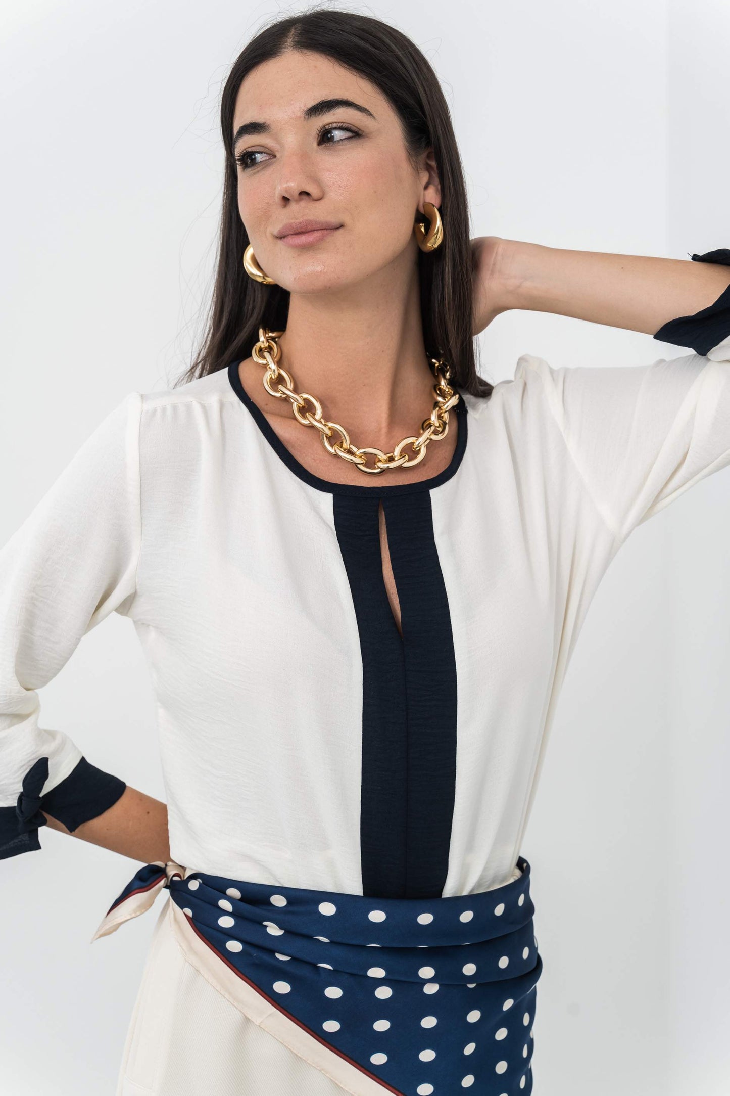 BLUSA CENEFA CONTRASTE CRUDO - Imagen 6