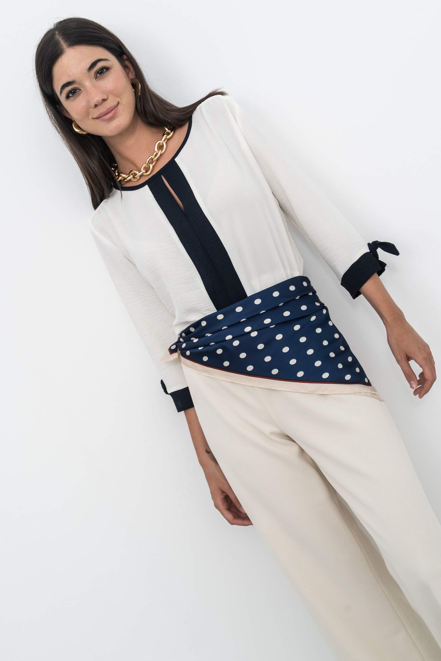 BLUSA CENEFA CONTRASTE CRUDO - Imagen 7