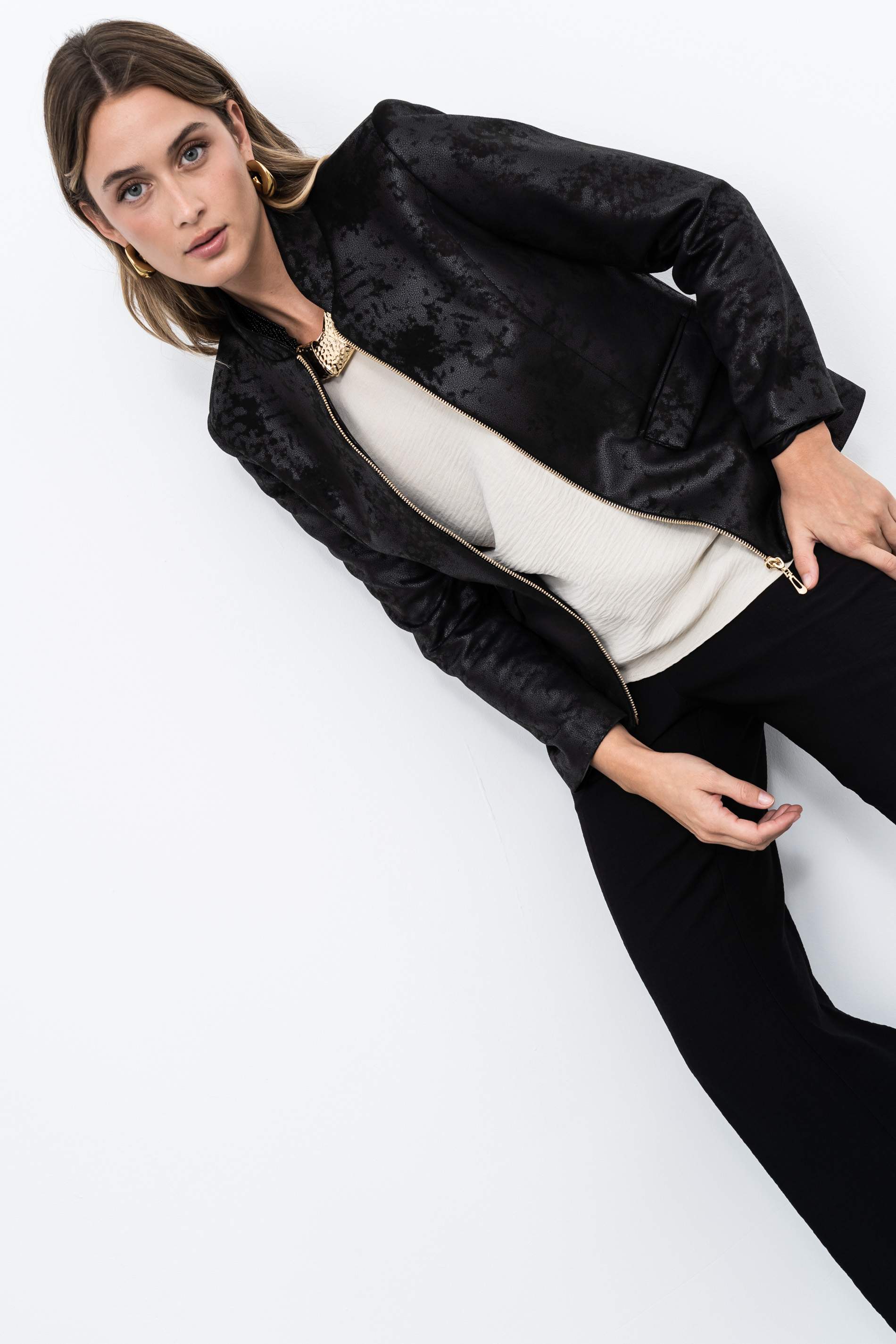 PANTALON RECTO NEGRO - Imagen 6