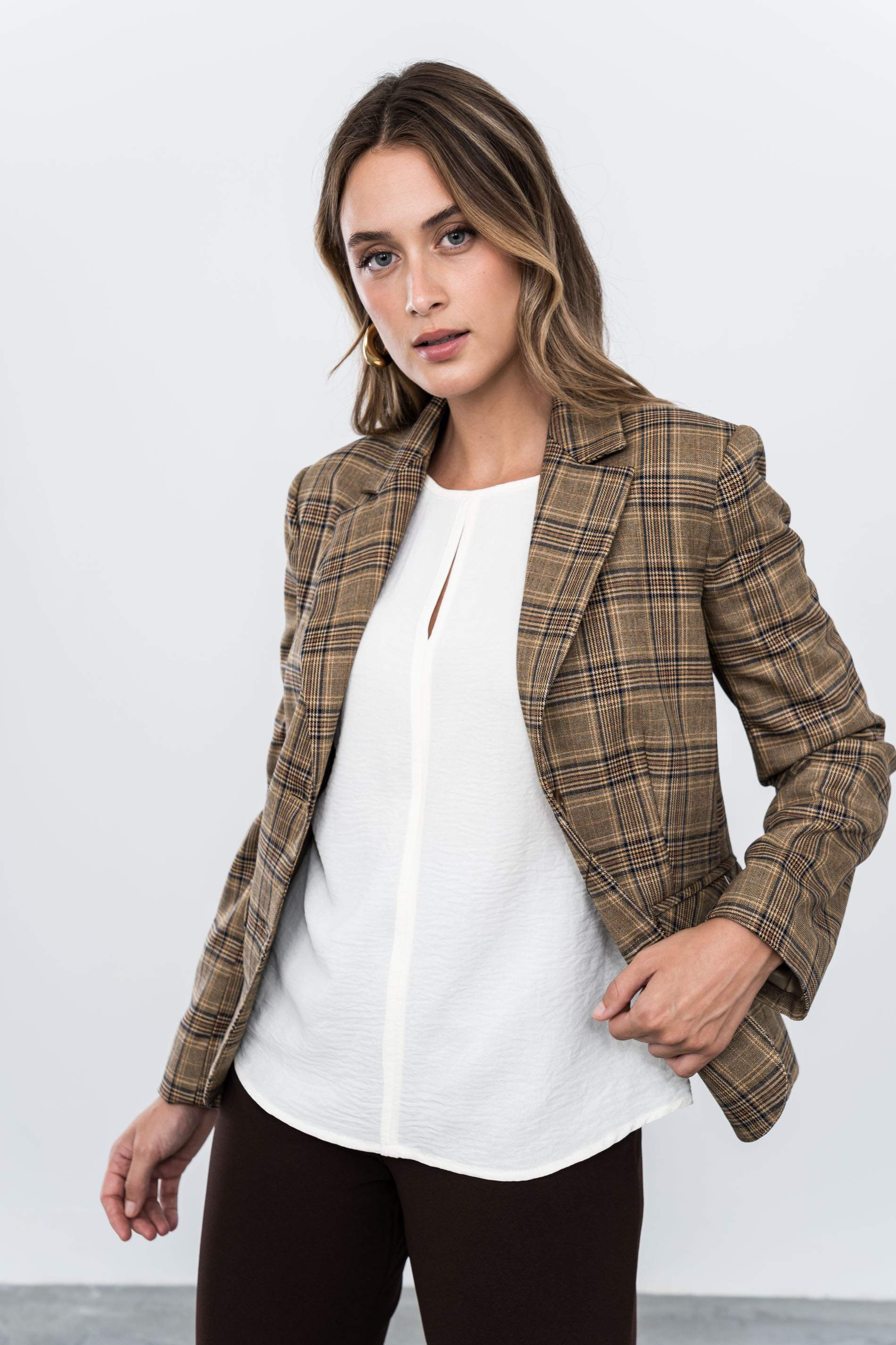 BLUSA DETALLE LACITOS CRUDO - Imagen 5